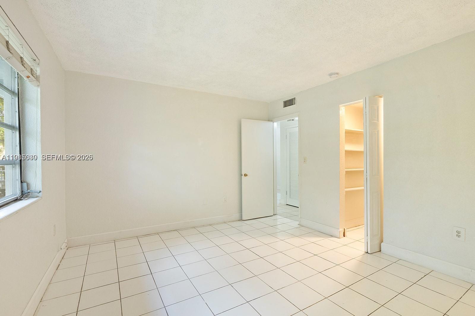 6530 NW Lake Patricia # E25, Miami Lakes FL 33014 photo 4