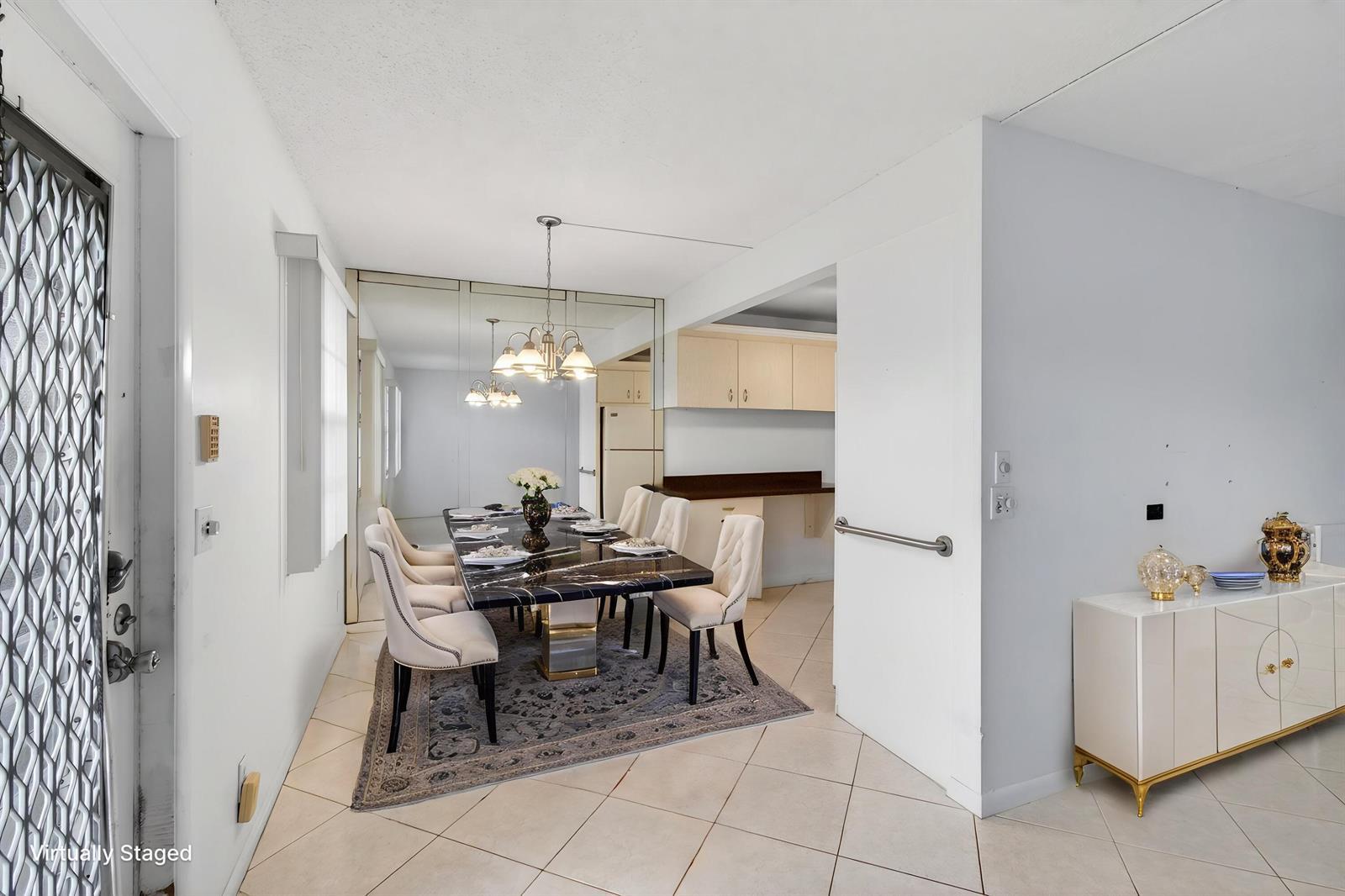 1009 Hythe A, Boca Raton FL 33434 photo 5