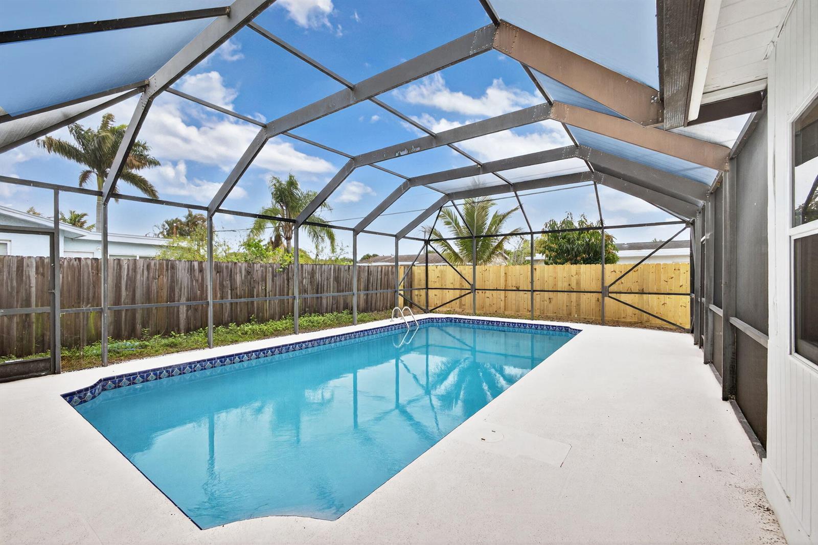 3374 Florida Boulevard, Palm Beach Gardens FL 33410 photo 3