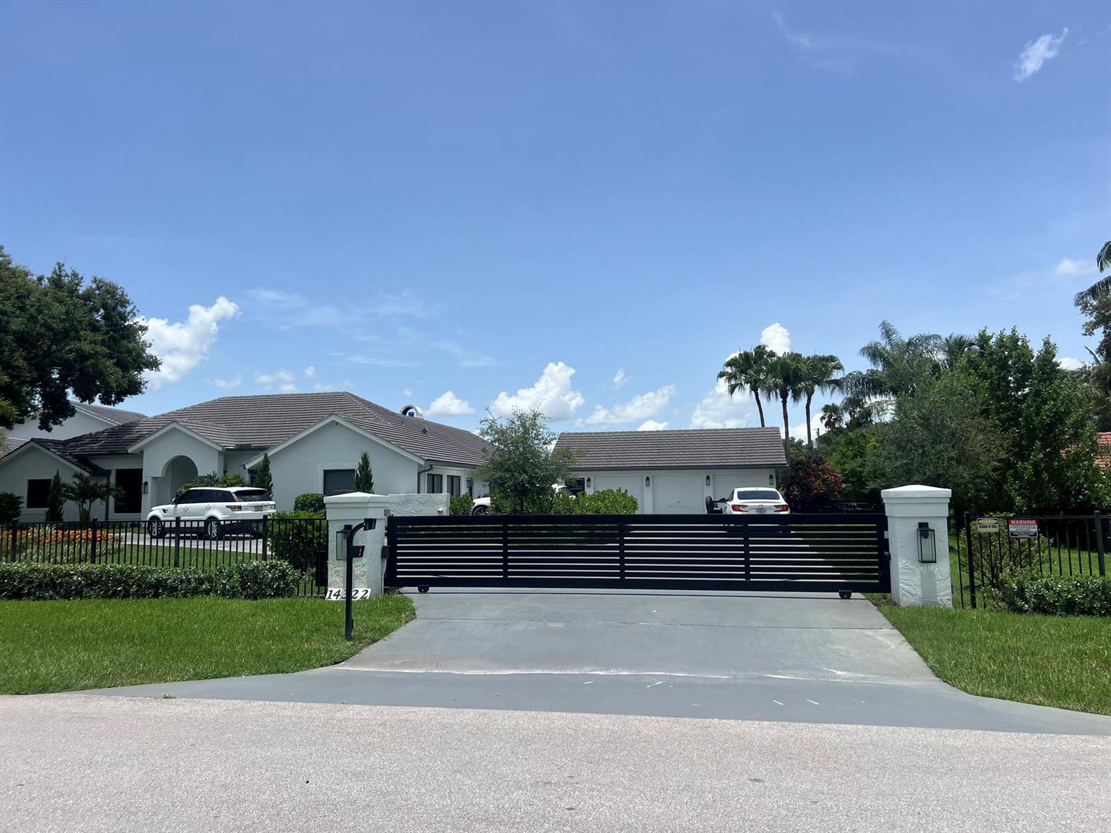 14322 Drafthorse Lane, Wellington FL 33414