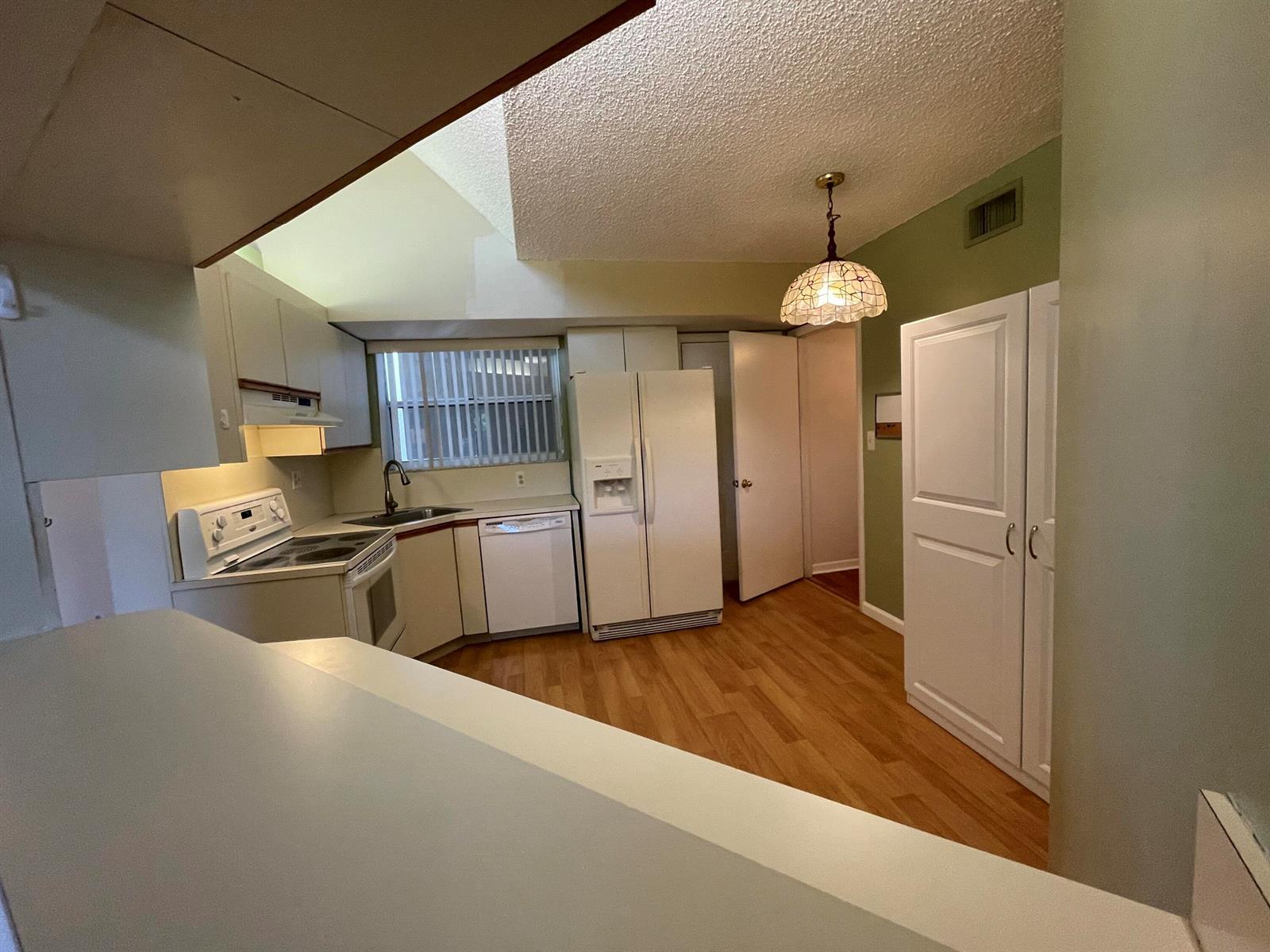 5910 Morningstar Circle # 403, Delray Beach FL 33484 photo 4