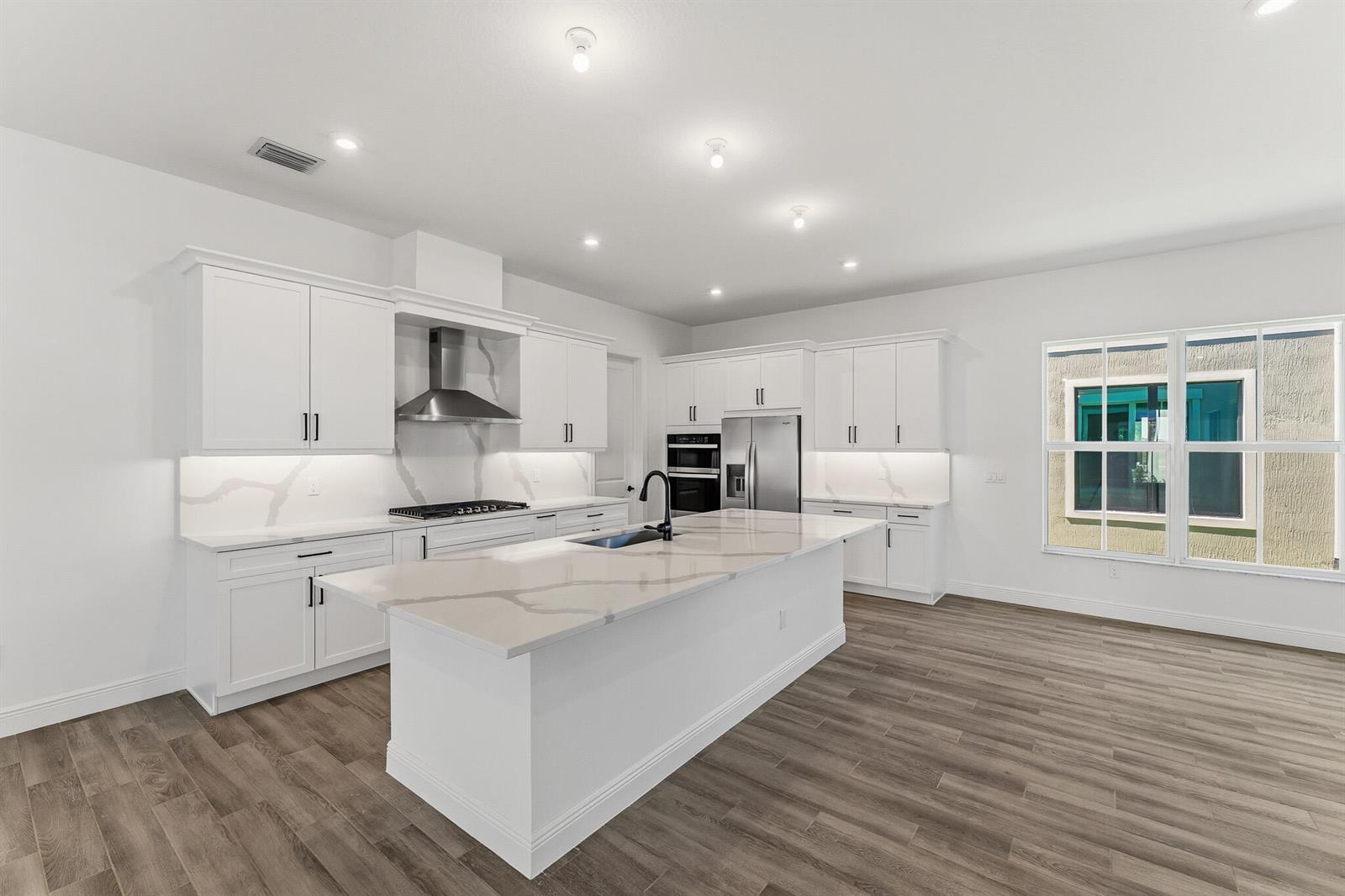 7611 SW Hosford Street, Palm City FL 34990 photo 4