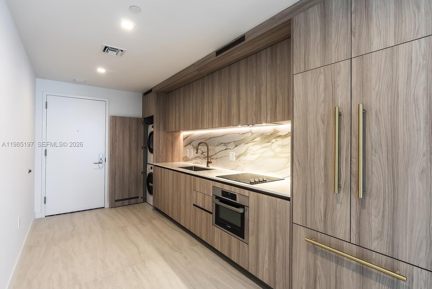 77 SE 5th Street # 1513, Miami FL 33131 photo 5