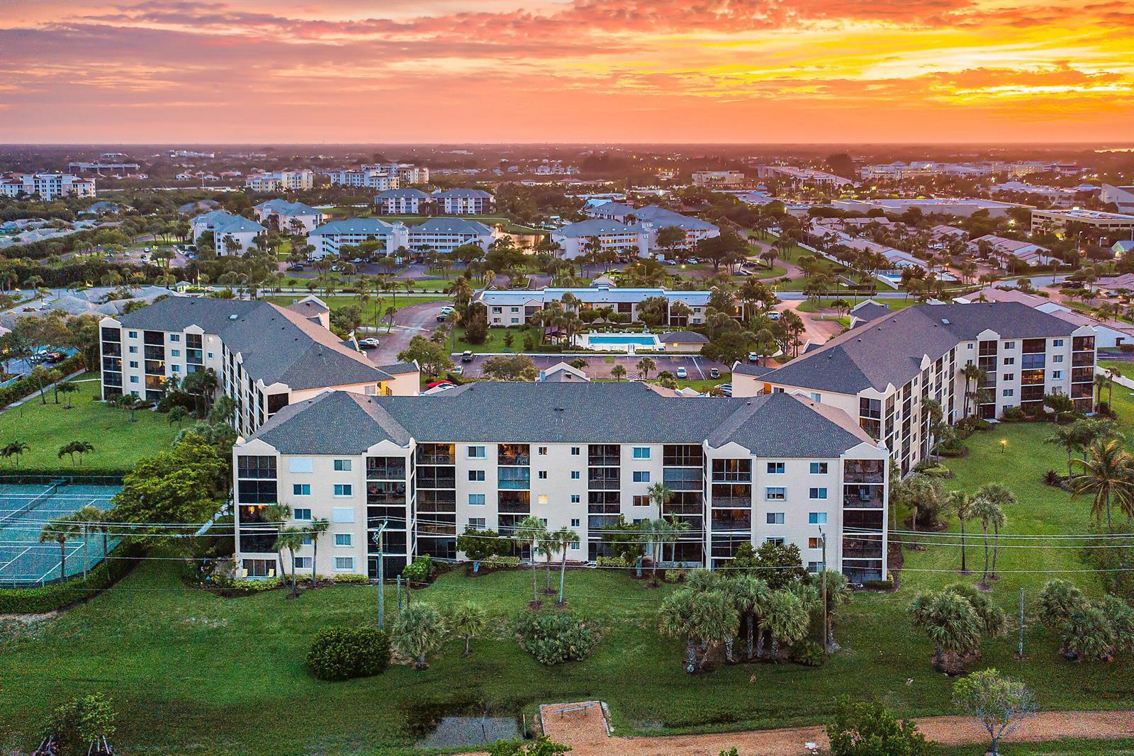 275 Palm Avenue # C406, Jupiter FL 33477 photo 2
