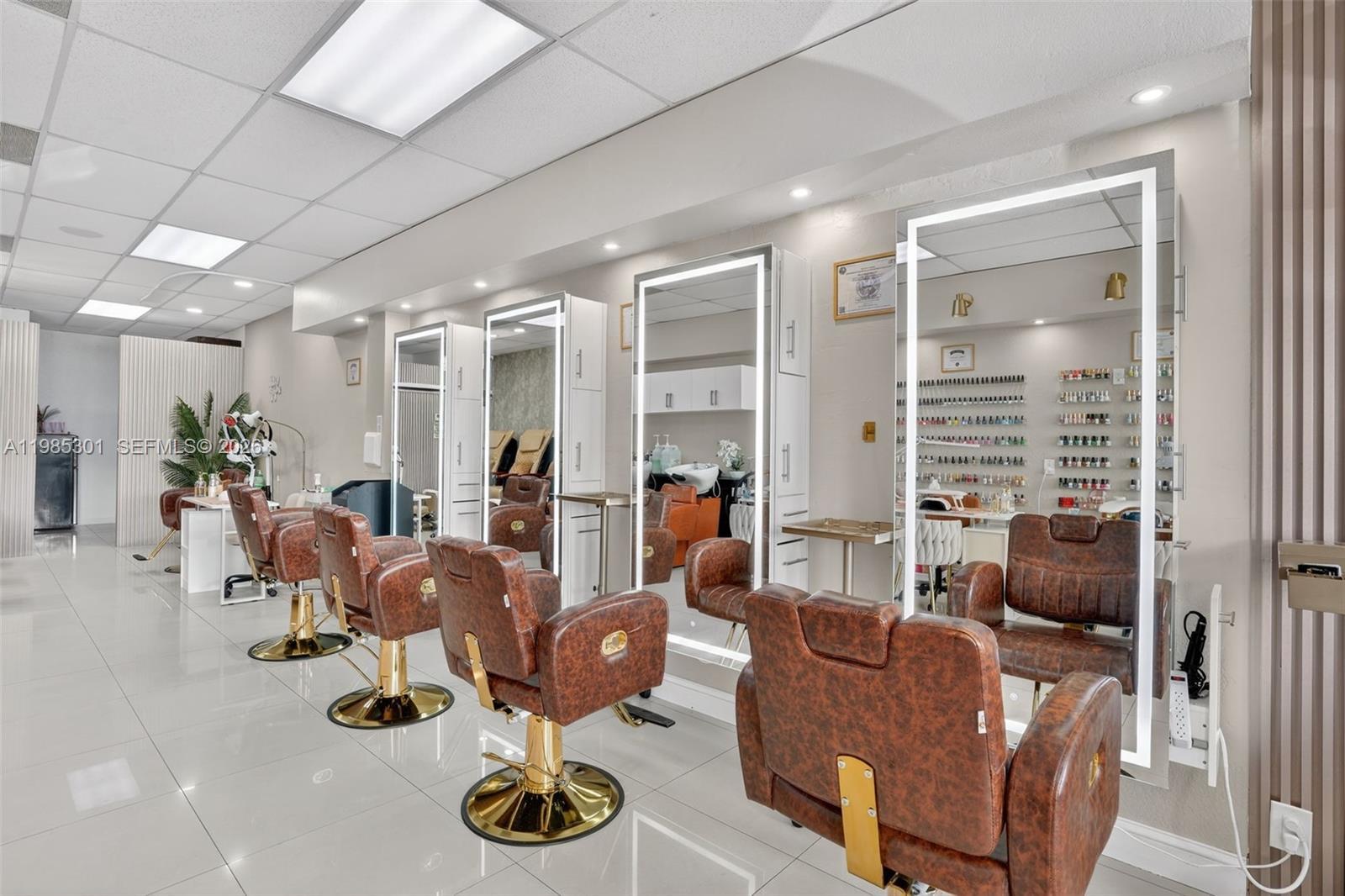 Full Service Beauty Salon on 8 Street, Miami FL 33184 photo 4