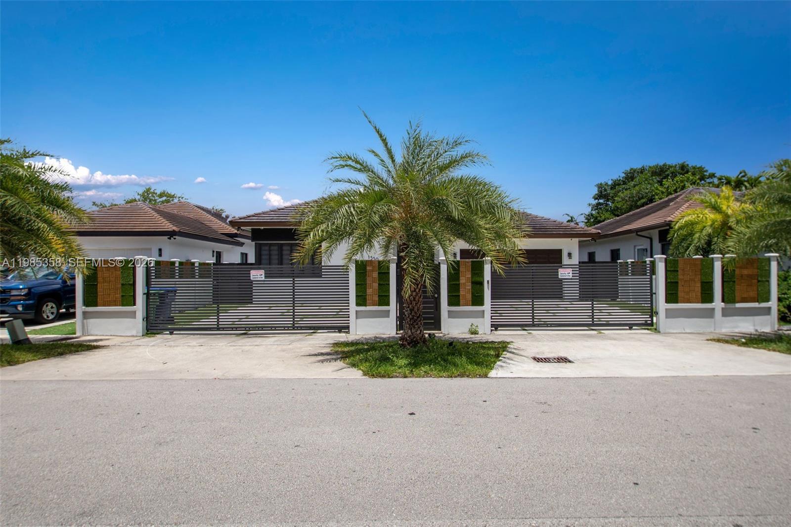 1550 SW 89th Ct, Miami FL 33174 photo 2