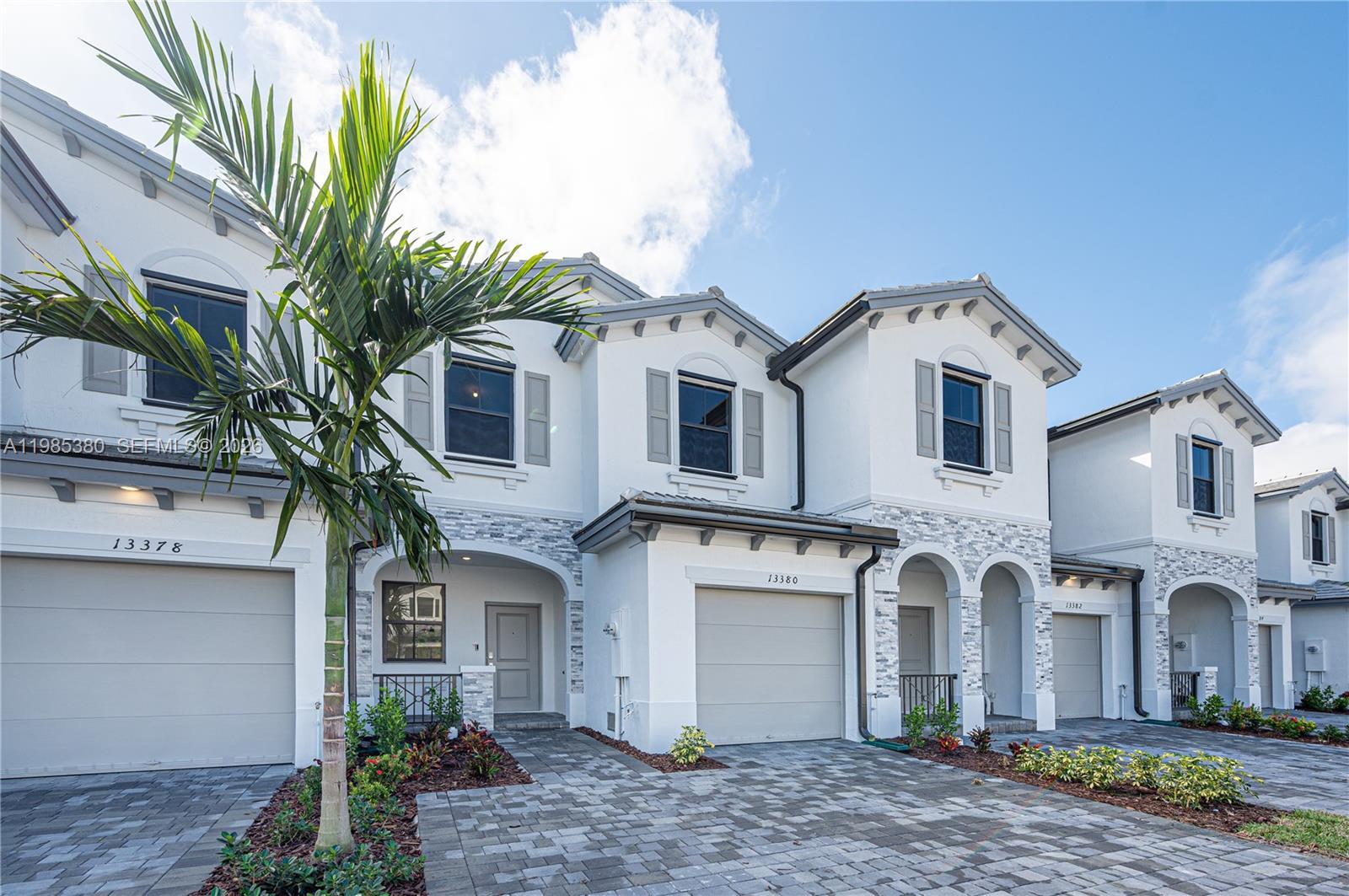 13380 SW 287th Ter, Homestead FL 33033 photo 4