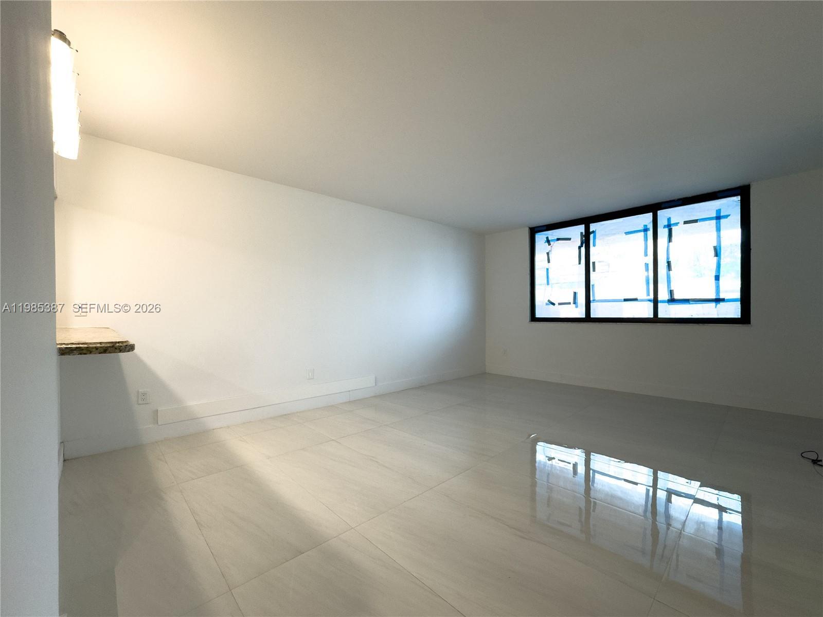 540 Brickell Key Dr # 416, Miami FL 33131 photo 3