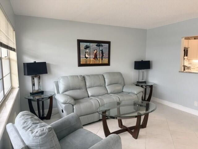 216 Berkshire K, West Palm Beach FL 33417 photo 2
