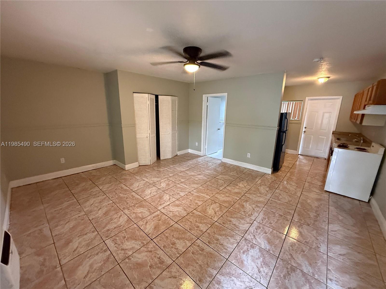 1751 NW 29th St # 3, Miami FL 33142 photo 2