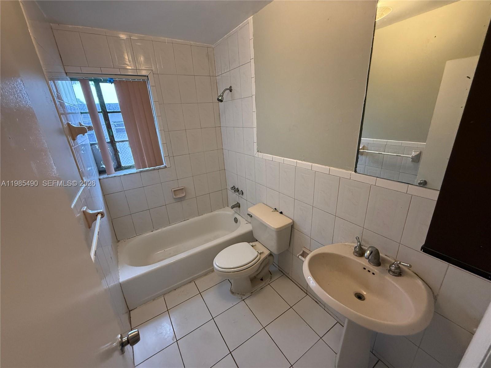 1751 NW 29th St # 3, Miami FL 33142 photo 3