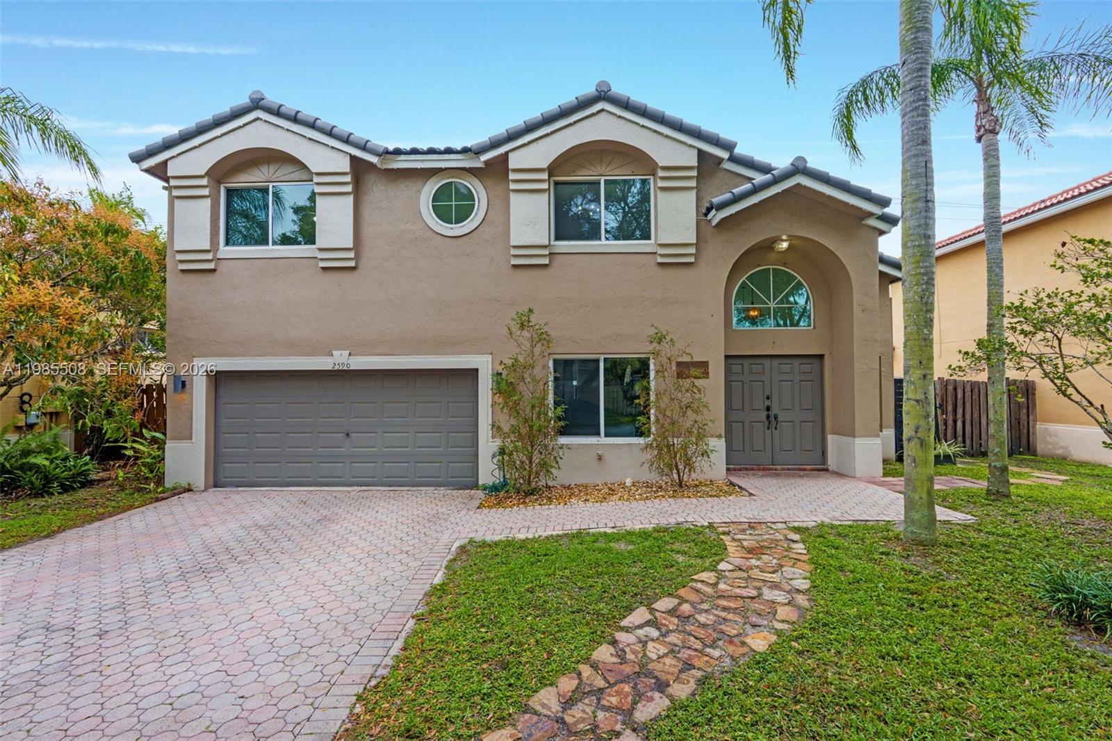 2590 N Rampart Way N, Cooper City FL 33026