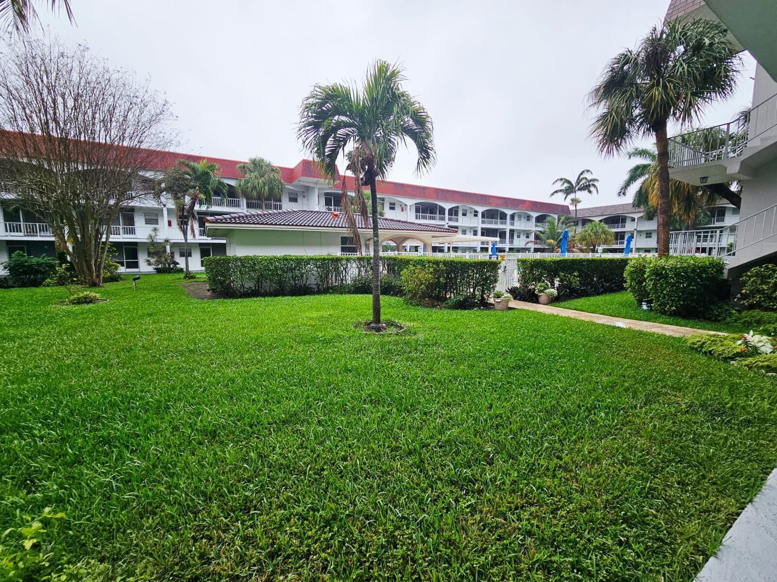 501 Blue Heron Drive # 218a, Hallandale Beach FL 33009