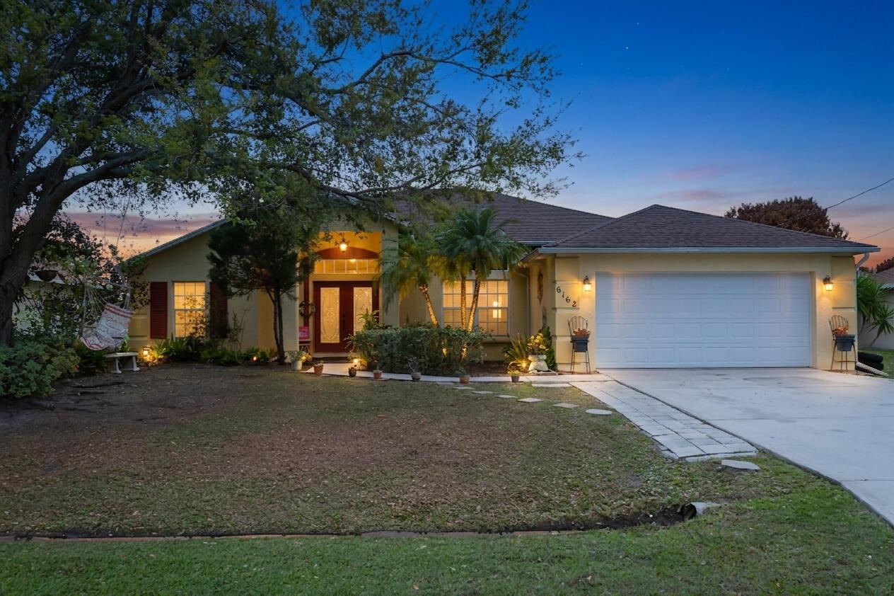 6162 NW Gatun Drive, Port St. Lucie FL 34986