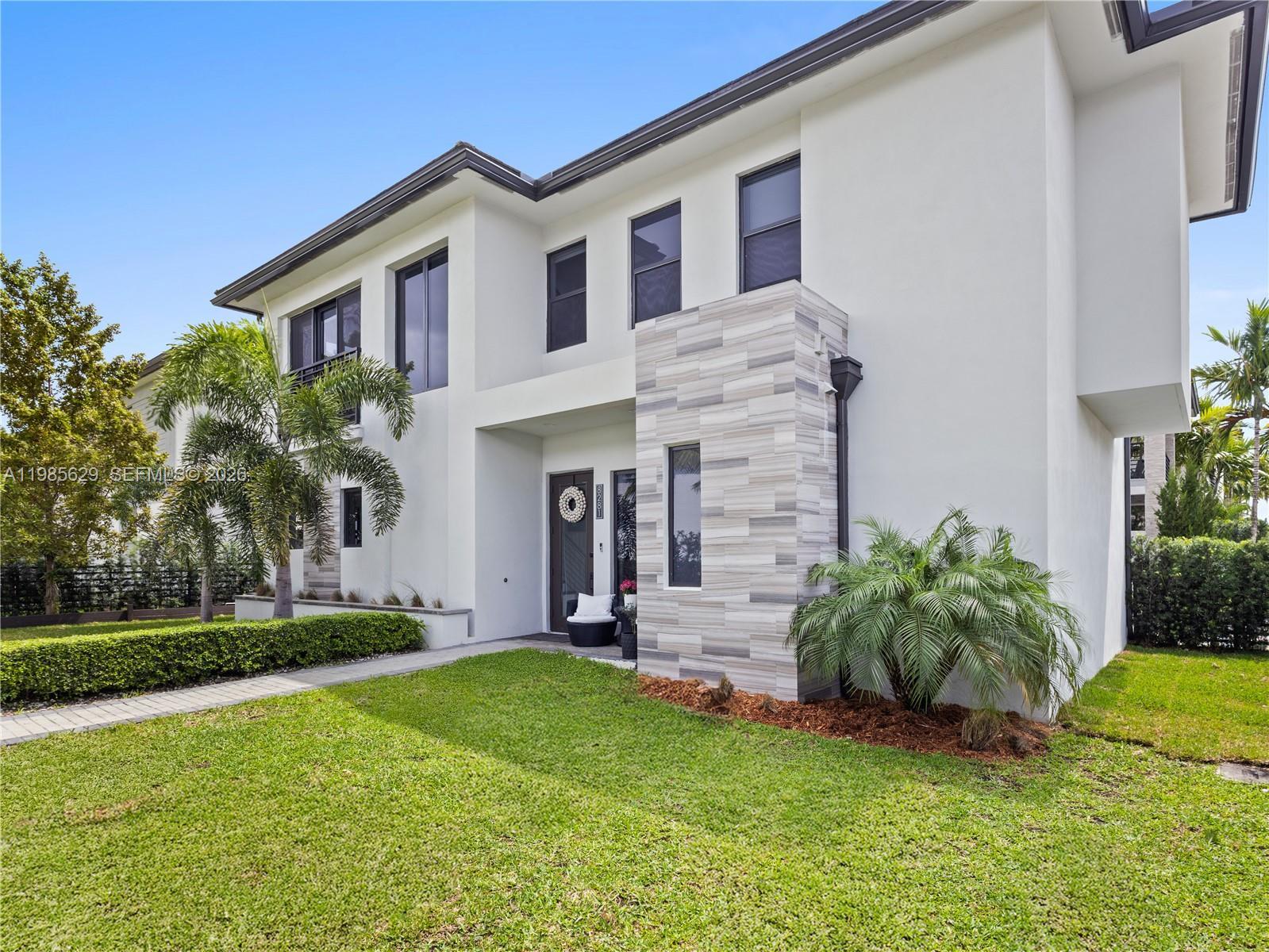 8281 NW 48th Ter, Doral FL 33166 photo 3