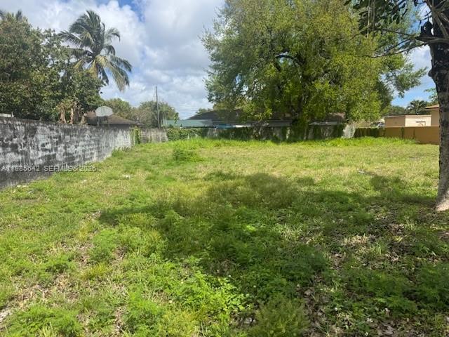 1815 NW 92nd St, Miami FL 33147