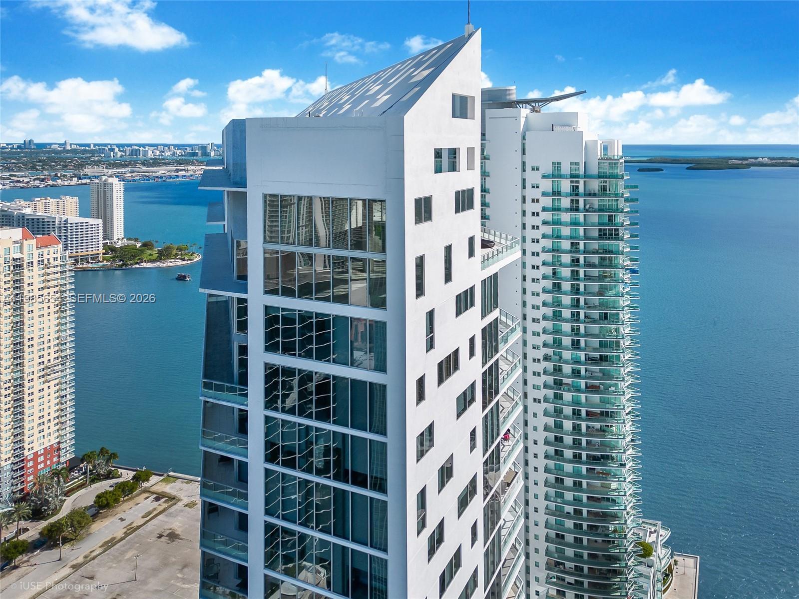 1300 Brickell Bay Dr # 1803, Miami FL 33131