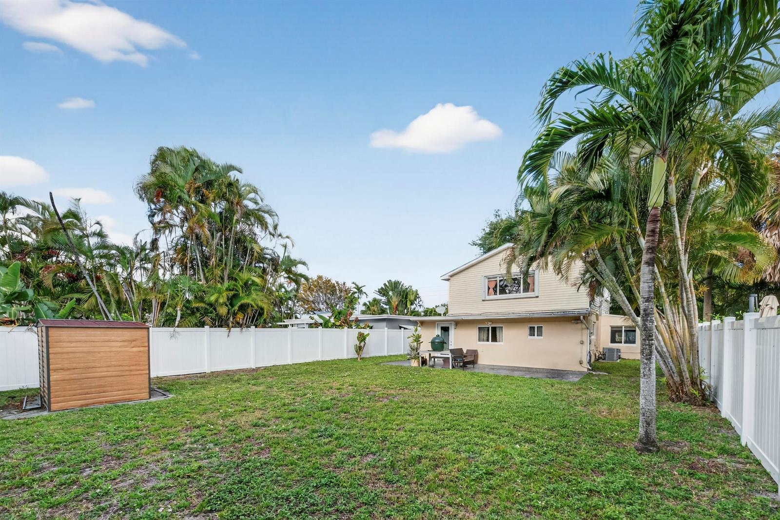 1503 NE 18th Avenue, Fort Lauderdale FL 33304 photo 2