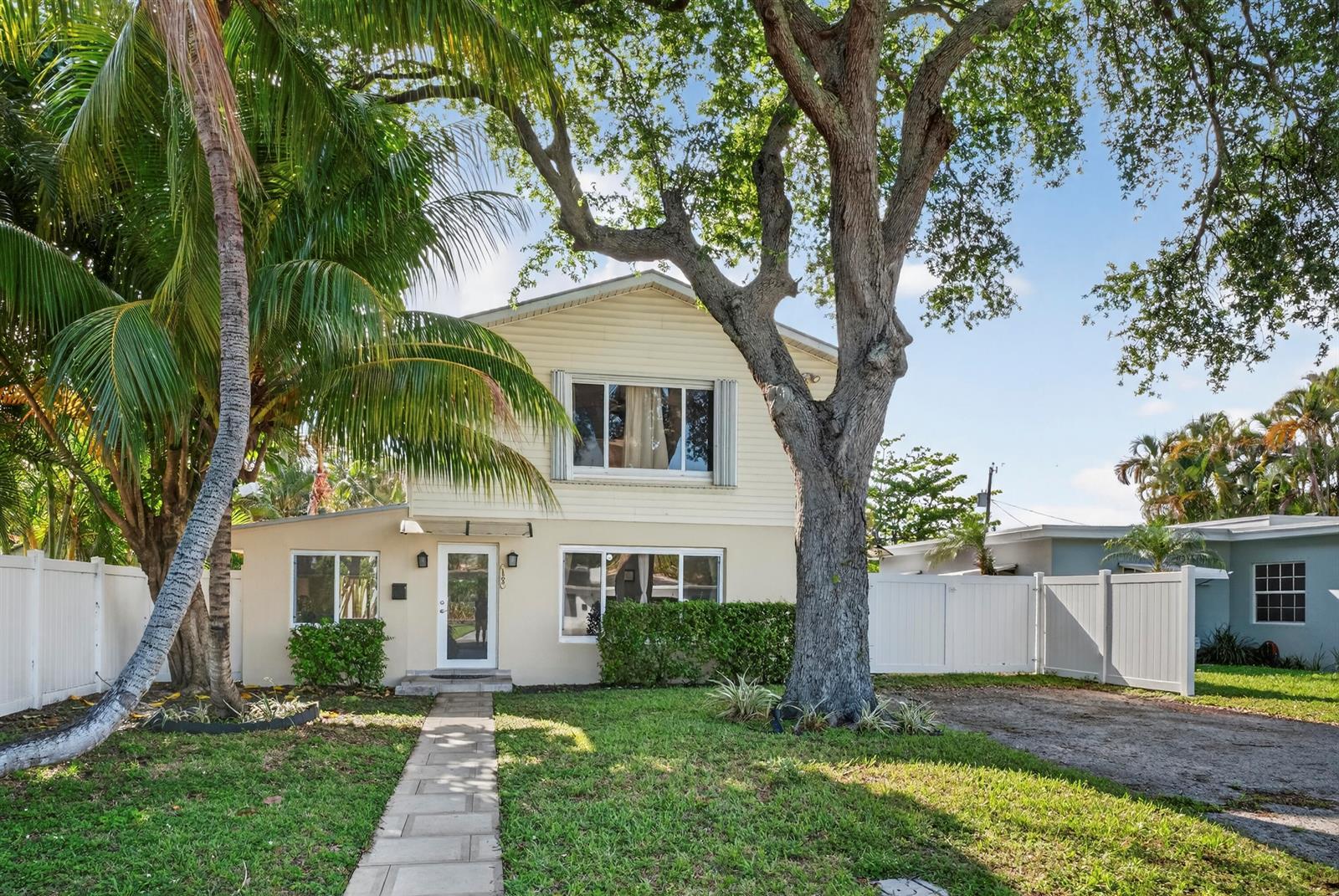 1503 NE 18th Avenue, Fort Lauderdale FL 33304
