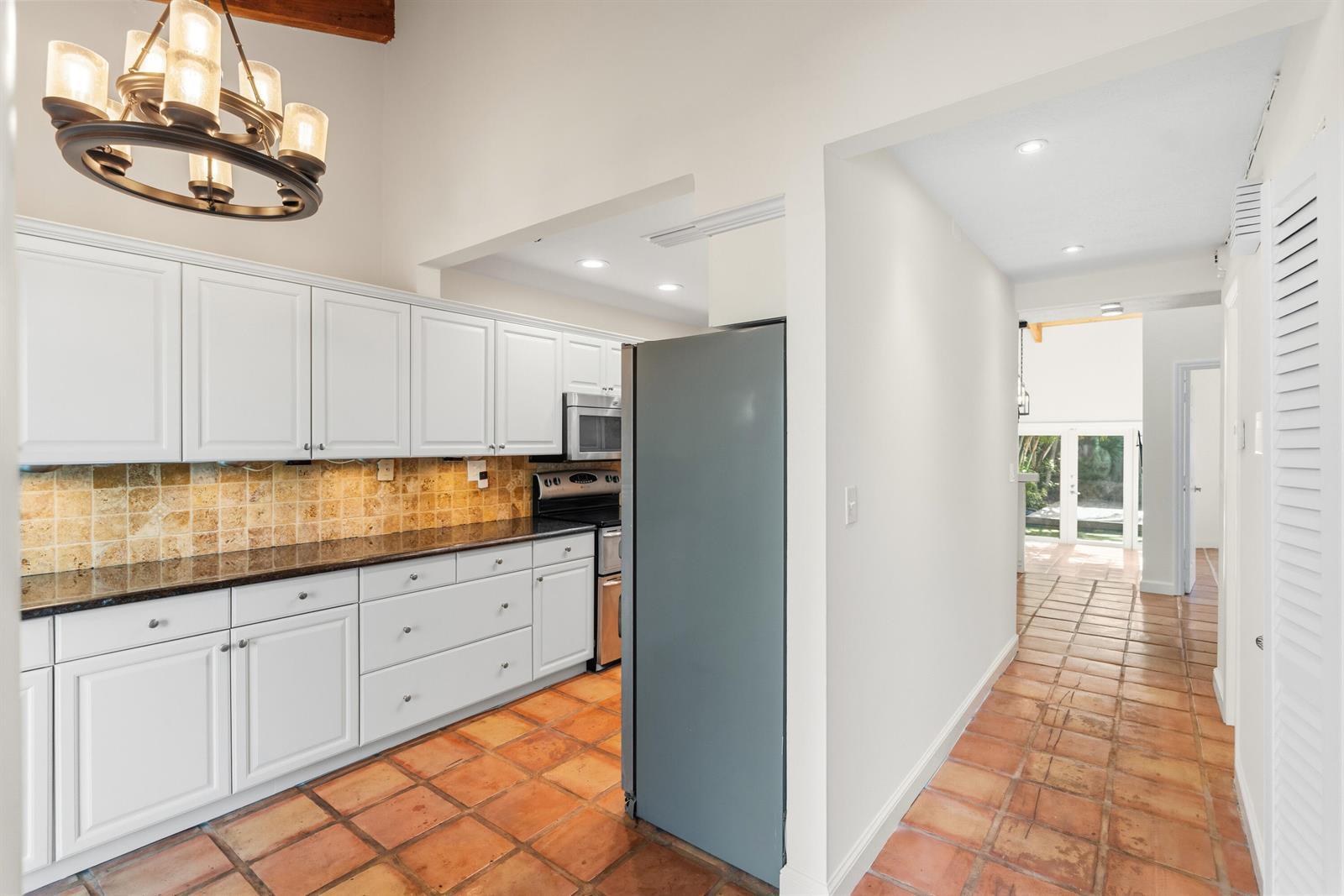 228 NE 16th Terrace, Fort Lauderdale FL 33301 photo 4