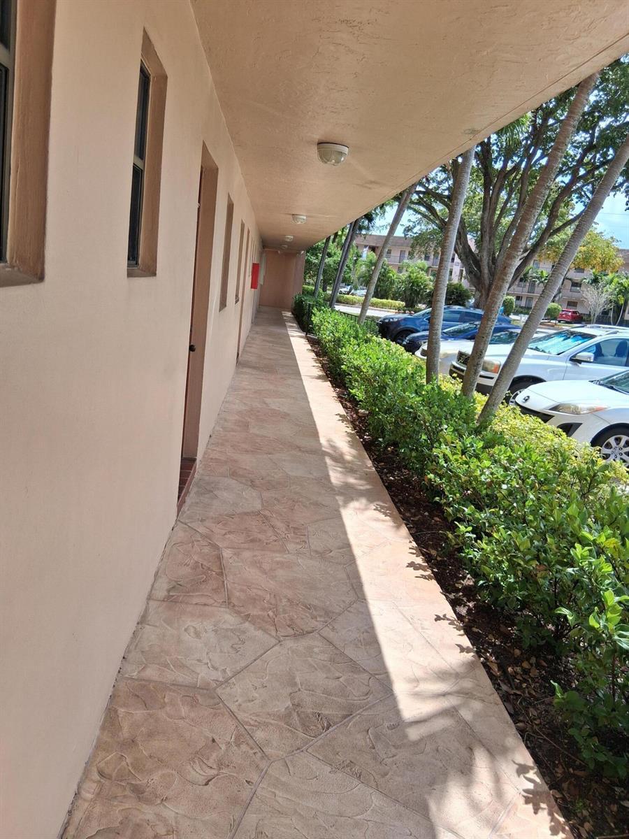10303 Sunrise Lakes Boulevard # 103, Sunrise FL 33322 photo 4