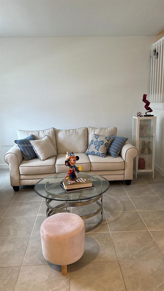 12221 NW 23rd Pl, Miami FL 33167 photo 3