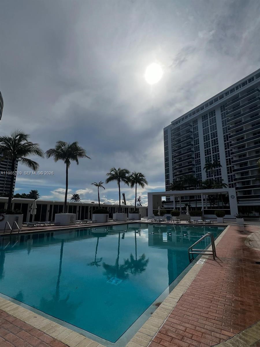 10275 Collins Ave # 1104, Bal Harbour FL 33154 photo 5
