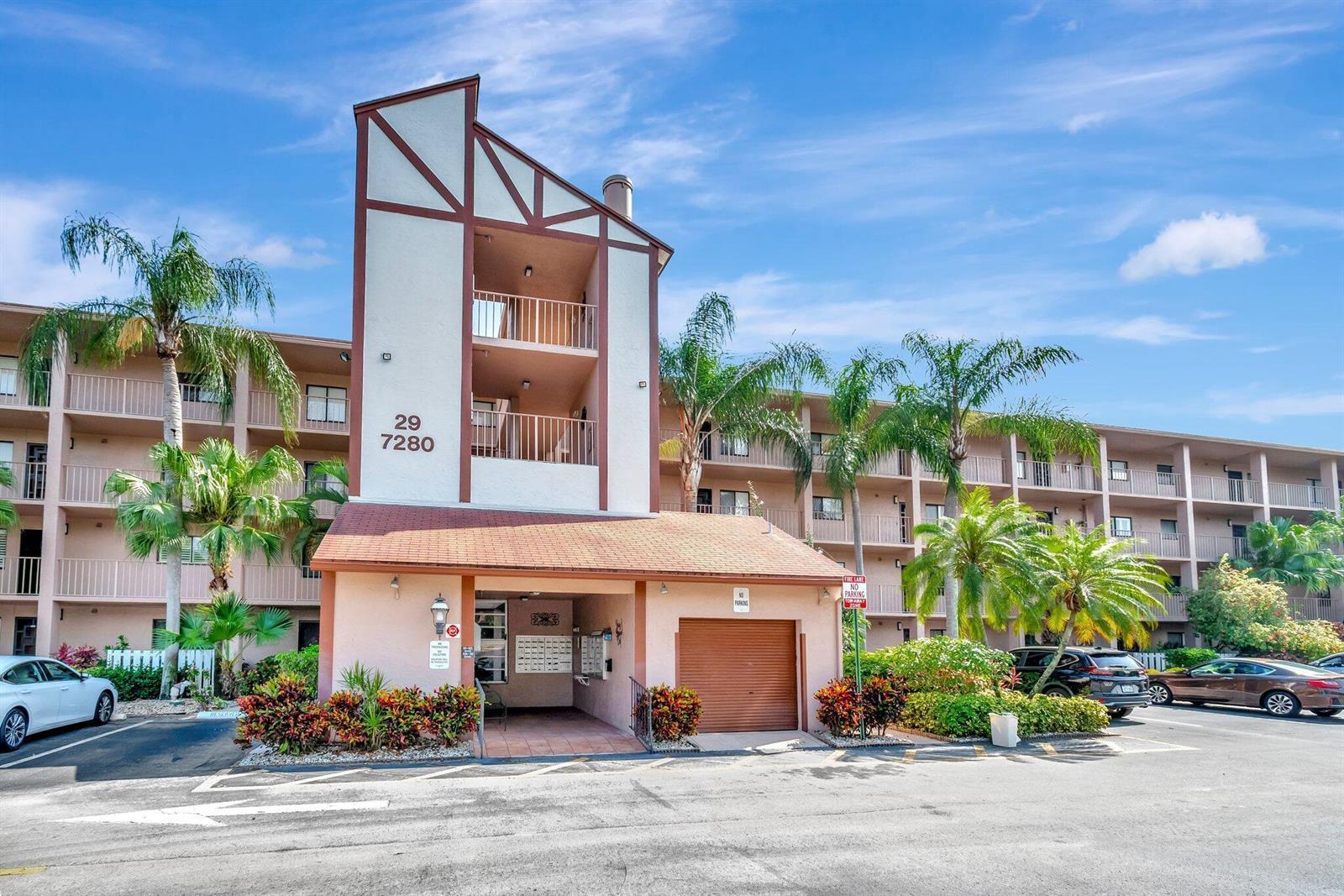 7280 Amberly Lane # 110, Delray Beach FL 33446