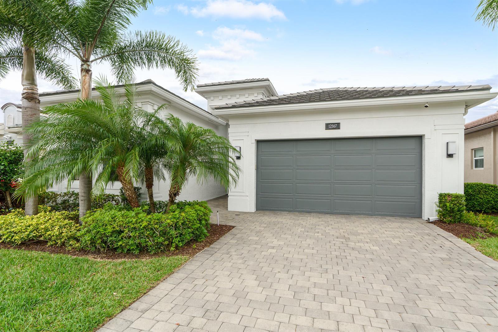12567 Crested Butte Avenue, Boynton Beach FL 33437 photo 2