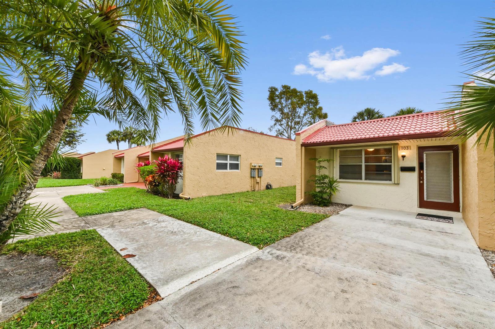 103 Lake Anne Drive, West Palm Beach FL 33411 photo 3