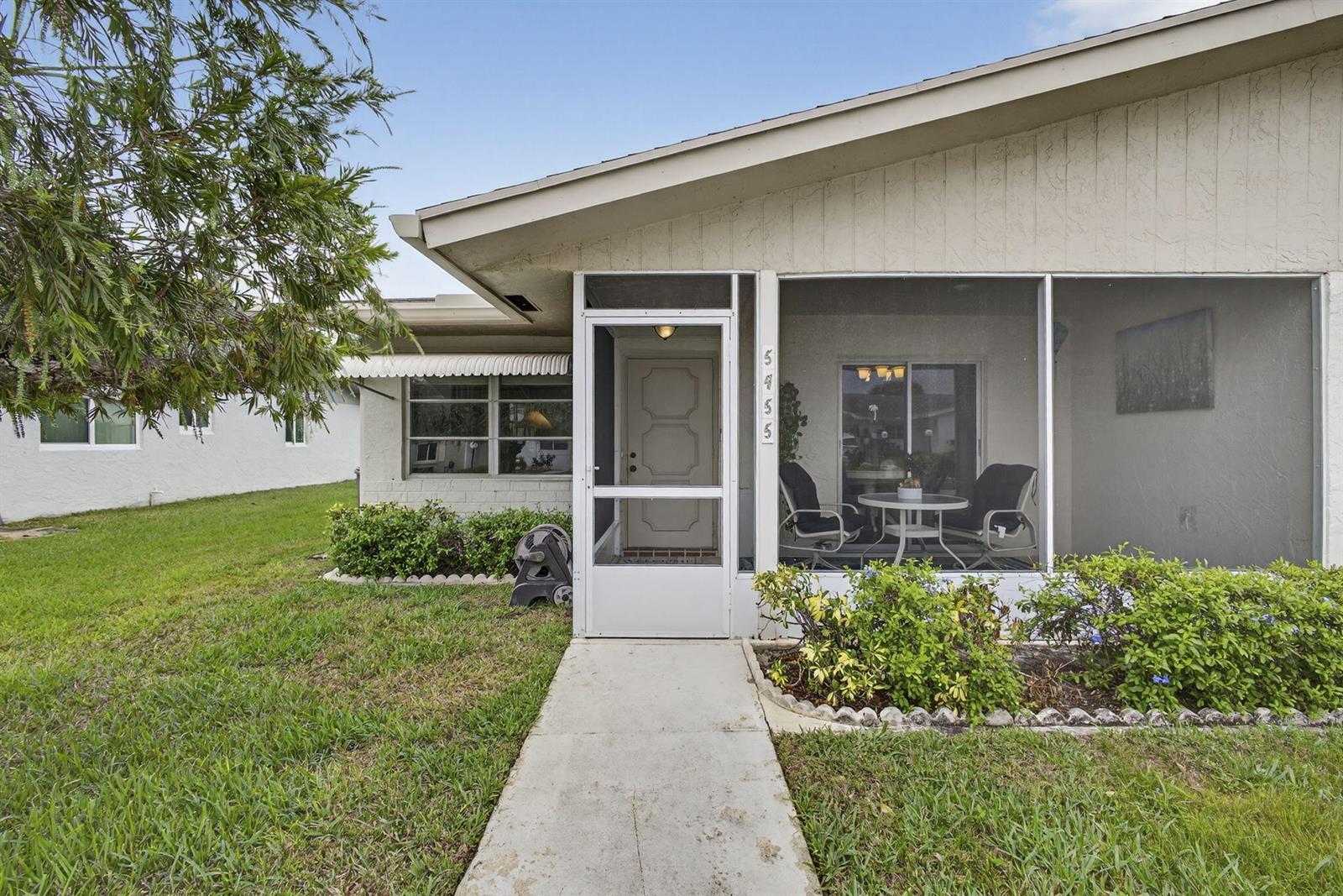 5455 Janice Lane, West Palm Beach FL 33417 photo 5