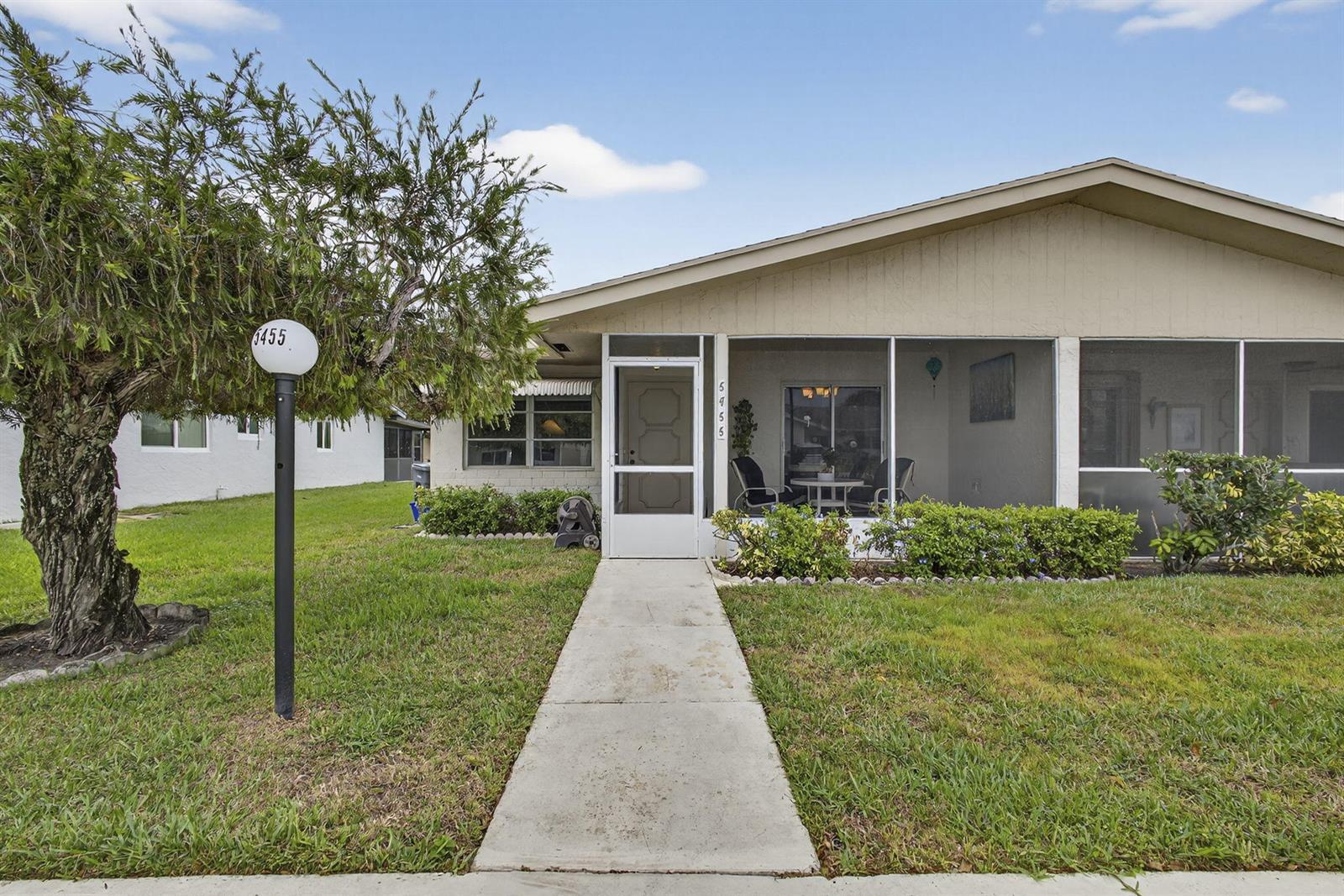 5455 Janice Lane, West Palm Beach FL 33417 photo 4