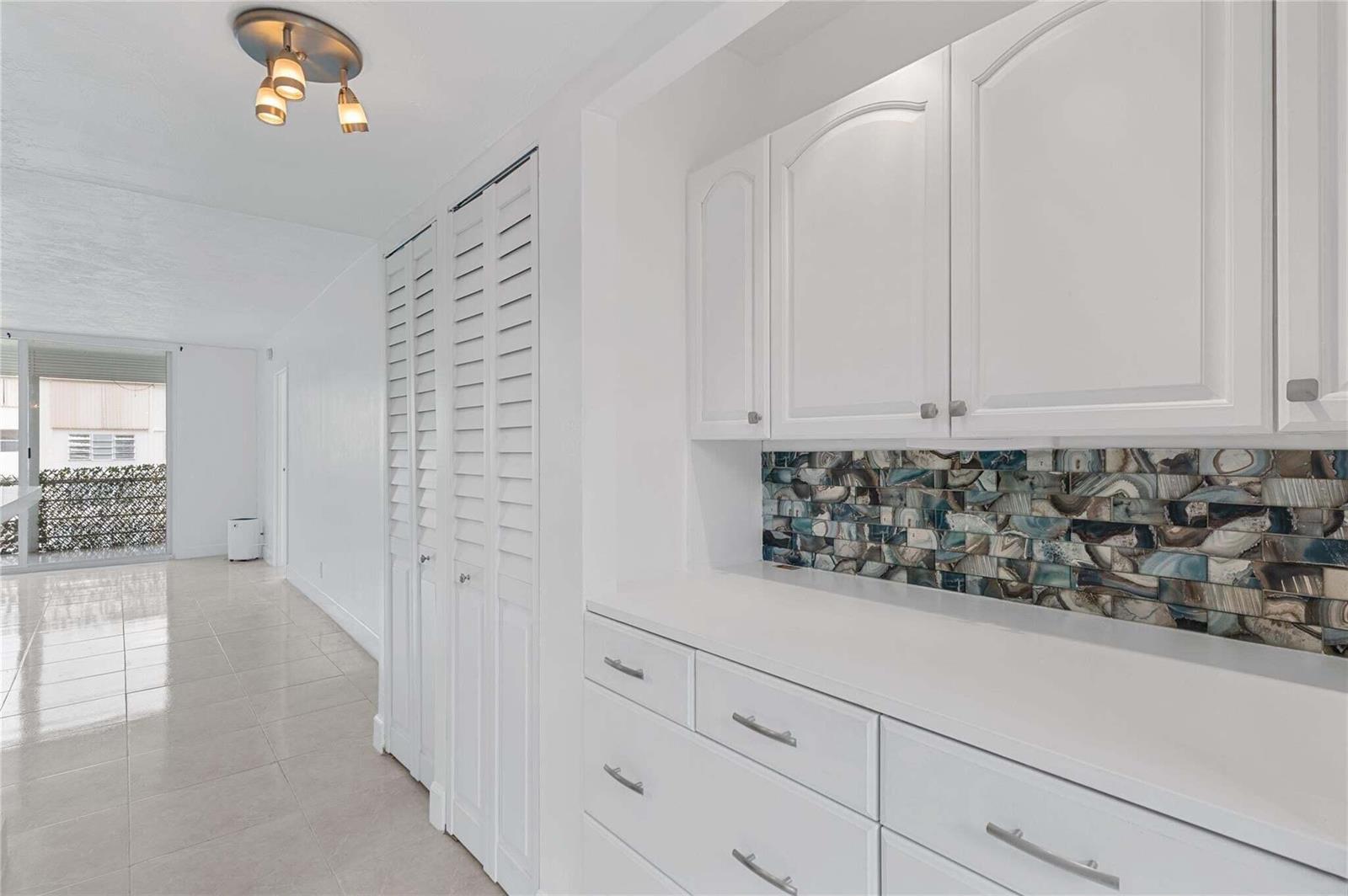 2841 Somerset Drive # 311, Lauderdale Lakes FL 33311 photo 4