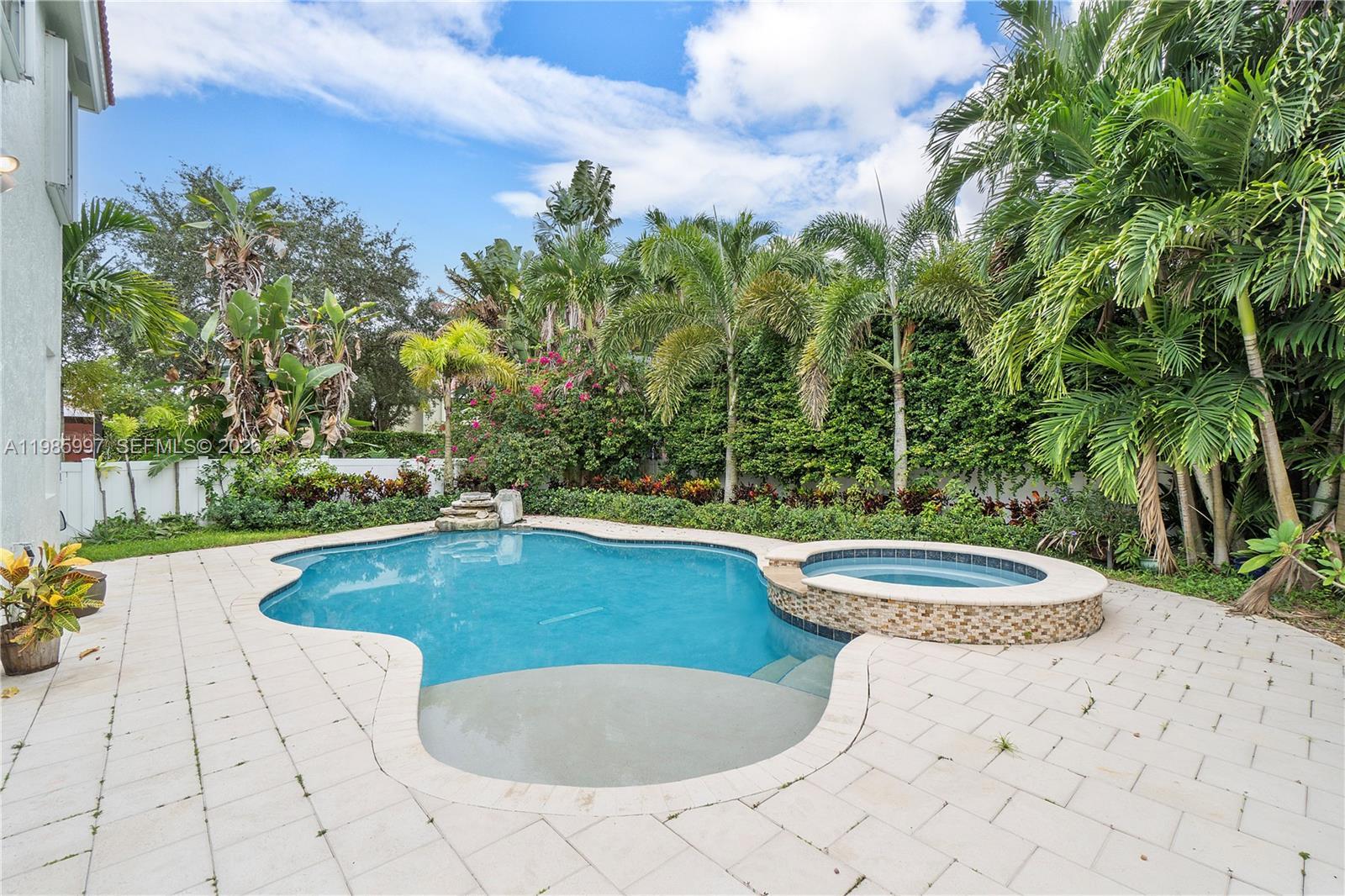 5310 NW 124th Way, Coral Springs FL 33076 photo 2