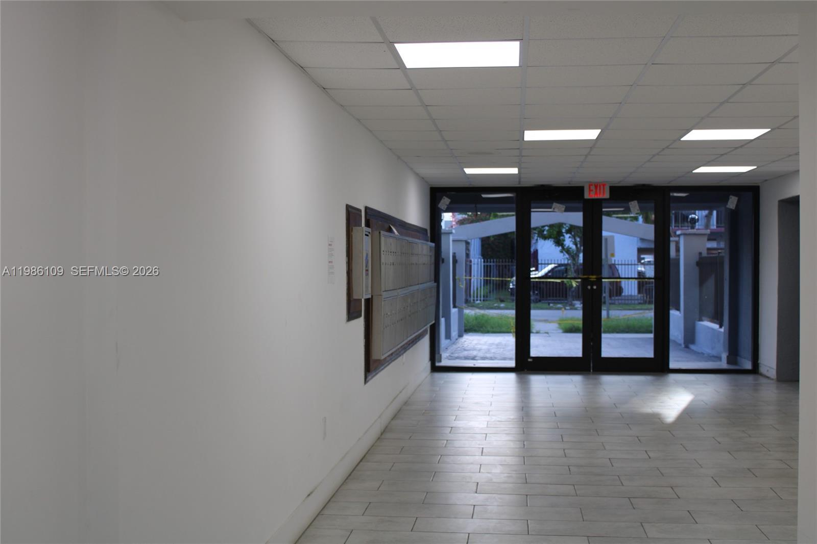 6055 W 19th Ave # 417, Hialeah FL 33012 photo 2