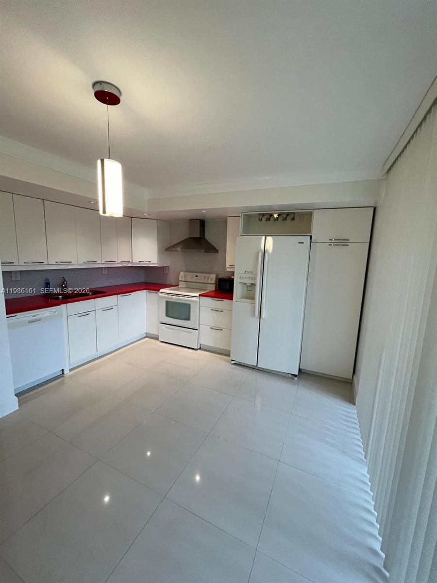8025 SW 107th Ave # 118, Miami FL 33173 photo 4