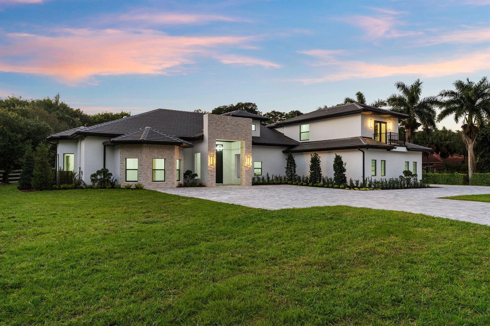 6451 SW 136th Lane, Southwest Ranches FL 33330 photo 2