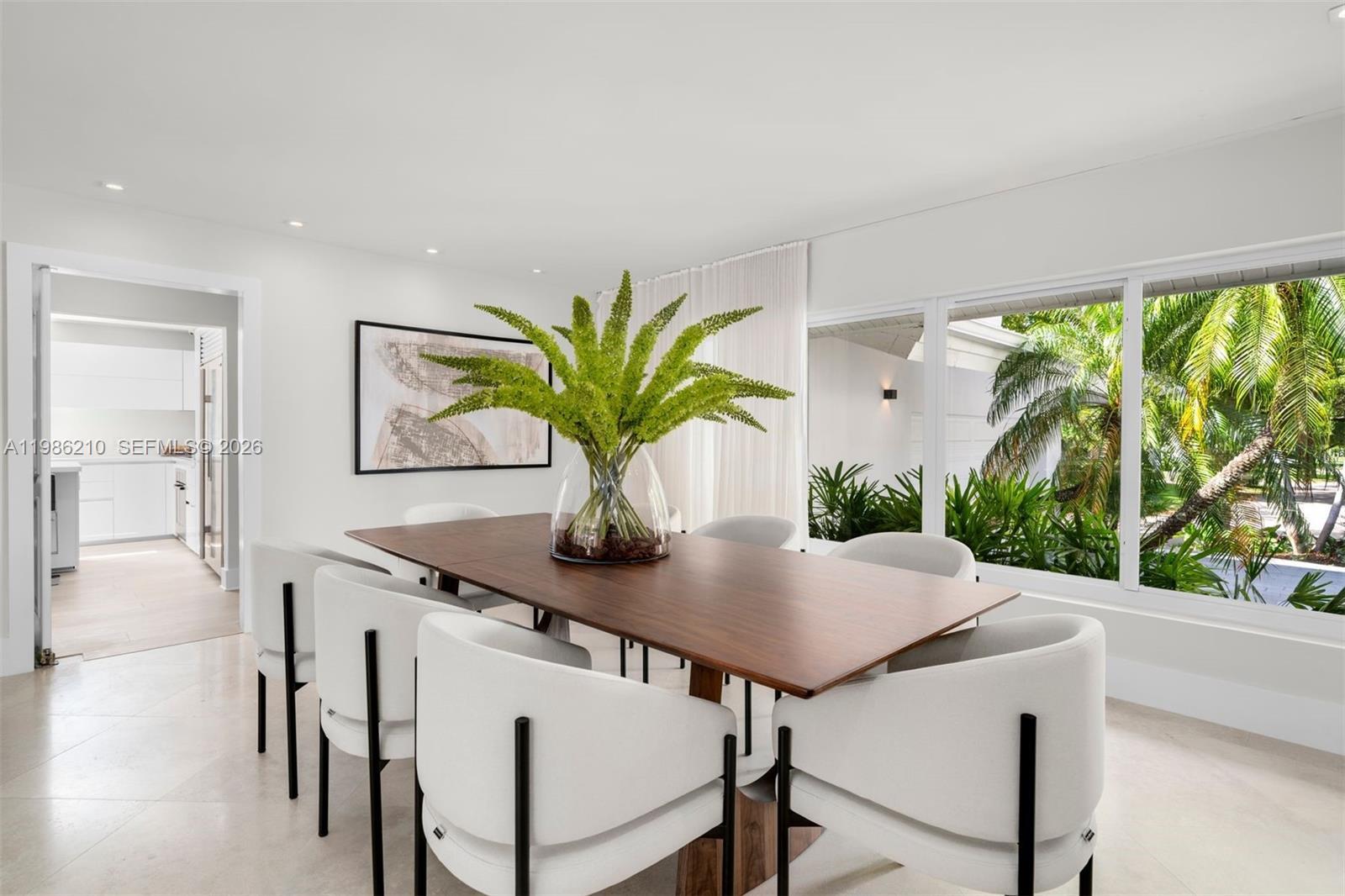 7155 Los Pinos Blvd, Coral Gables FL 33143 photo 4