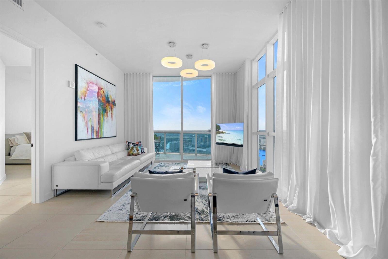 1945 S Ocean Drive # 2808, Hallandale Beach FL 33009 photo 4