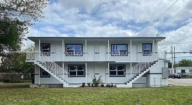 1277 NW 58th St, Miami FL 33142