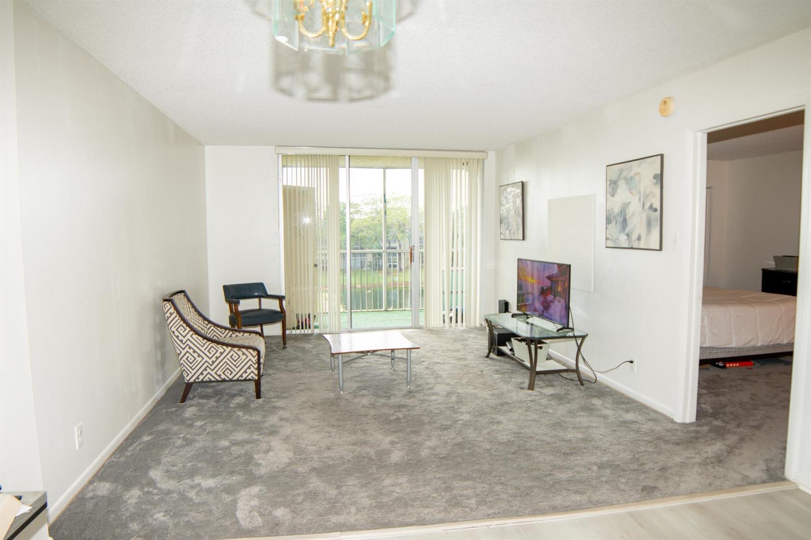 3301 NW 47th Terrace Unit 403, Lauderdale Lakes FL 33319 photo 4
