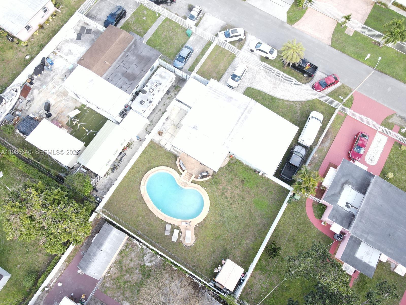 12430 NW 20TH AV, Miami FL 33167 photo 2