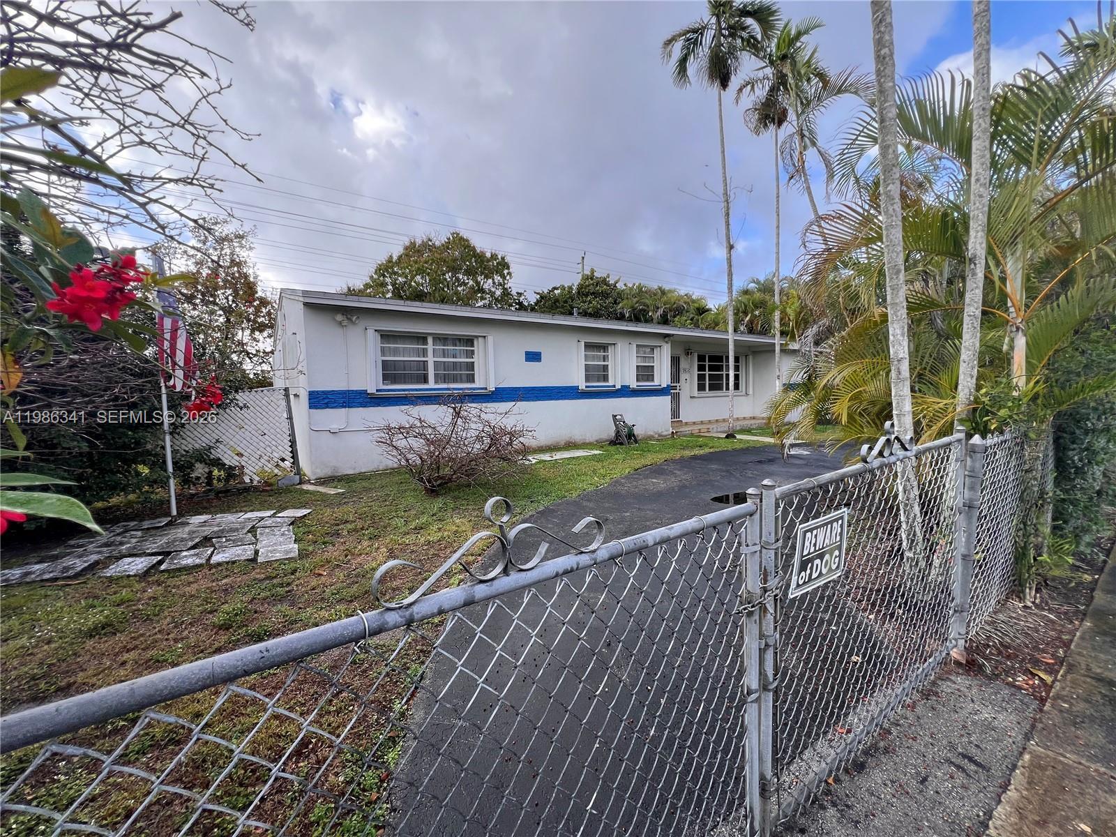 9950 SW 35th Ter, Miami FL 33165 photo 3