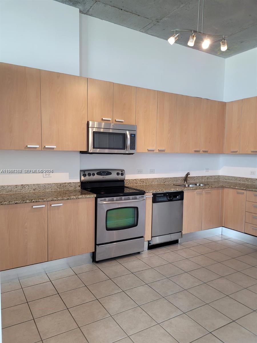 2100 Van Buren St # 501, Hollywood FL 33020 photo 4