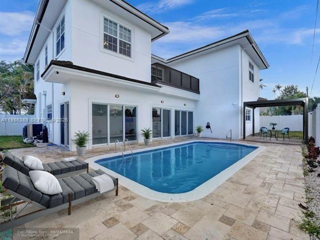 2319 NE 35th Dr, Fort Lauderdale FL 33308 photo 2