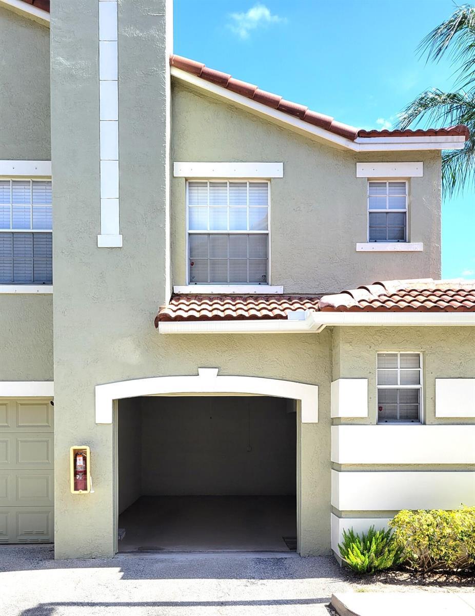 401 Belmont Place, Boynton Beach FL 33436 photo 4