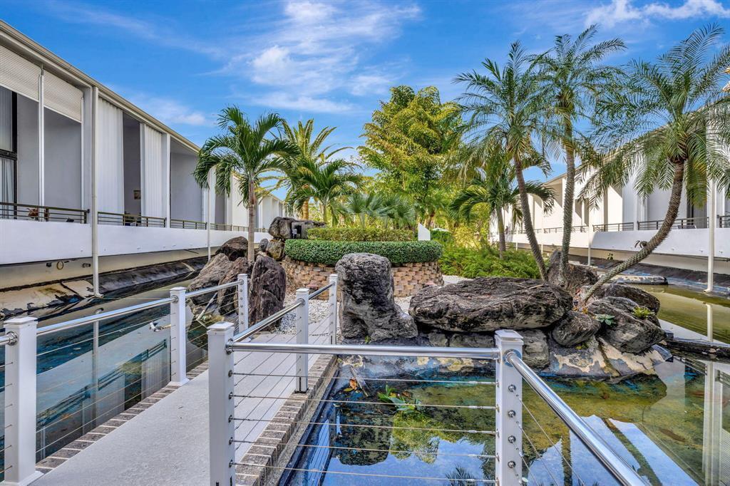 3589 S Ocean Boulevard # 10, South Palm Beach FL 33480
