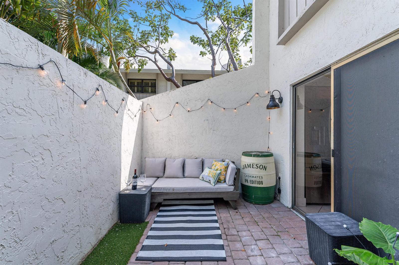 563 NE 7th Avenue # 1B, Fort Lauderdale FL 33301 photo 5