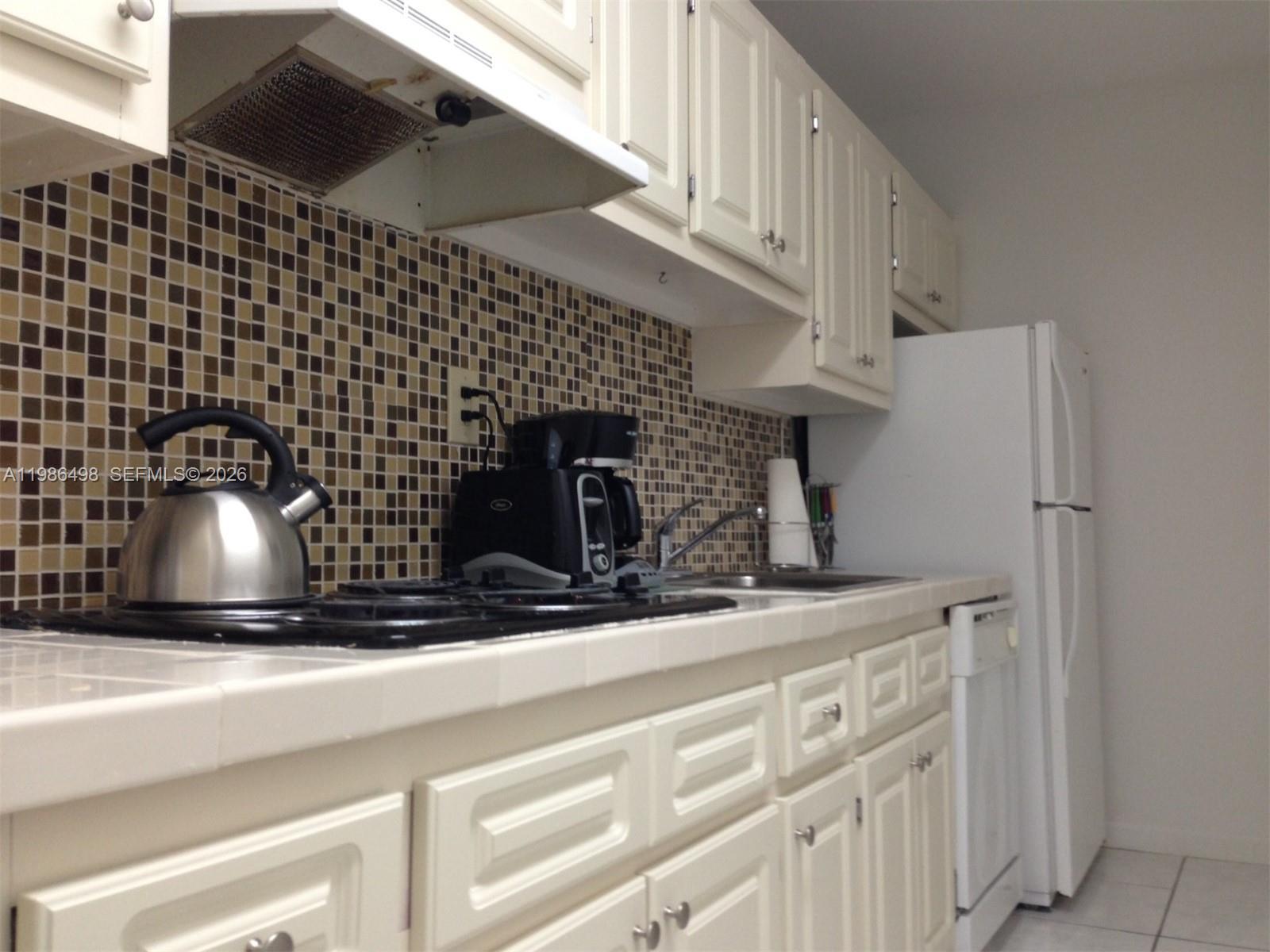 100 Lincoln Rd # 336, Miami Beach FL 33139 photo 5