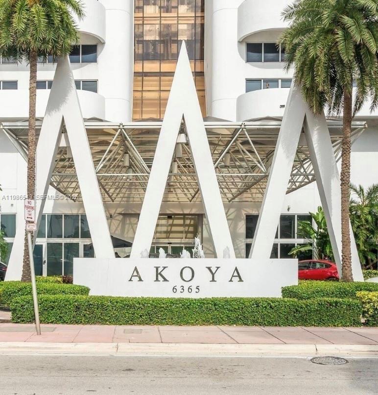 6365 Collins Ave # 904, Miami Beach FL 33141